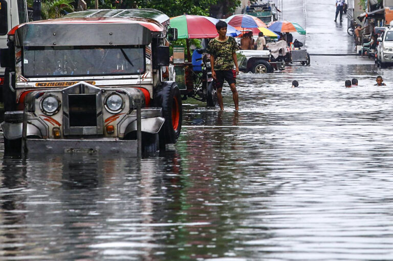 metro manila rain